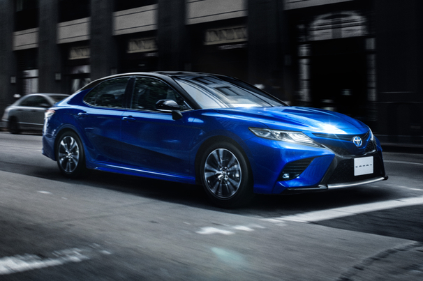 camry_top_img04
